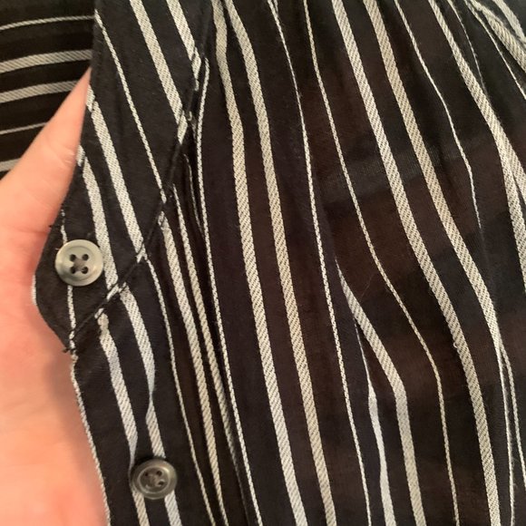 Joe Fresh Button Up Blouse Black & Whites Stripes w/ Mini Shoulder Ruffles XS - Picture 5 of 6